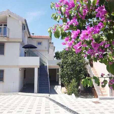 Apartmani Kovacic Murter Exterior foto